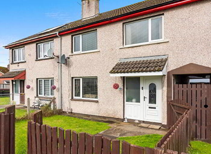 4 Bedroom Mid Terraced House For Sale In Stradowen Drive, Derry / Londonderry, BT47