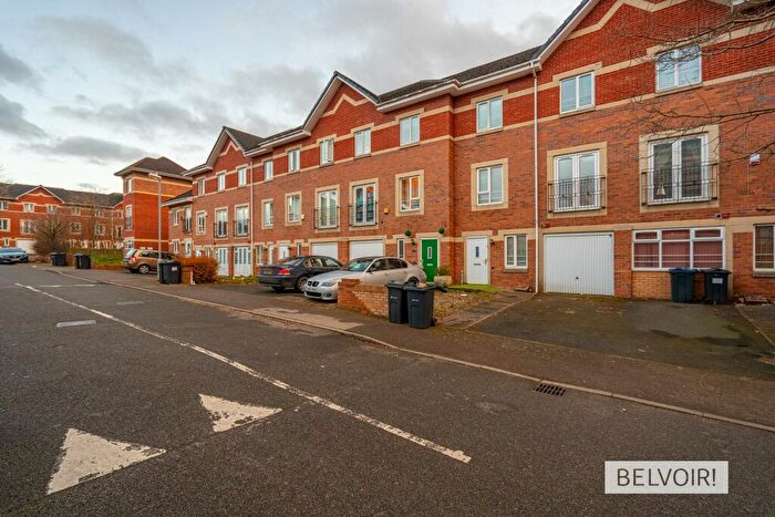 4 Bedroom Town House To Rent In Anchor Crescent, Hockley, Birmingham, B18
