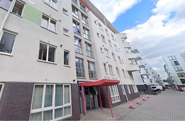 1 Bedroom Flat To Rent In Quay Point, Lime Kiln Road, BS1