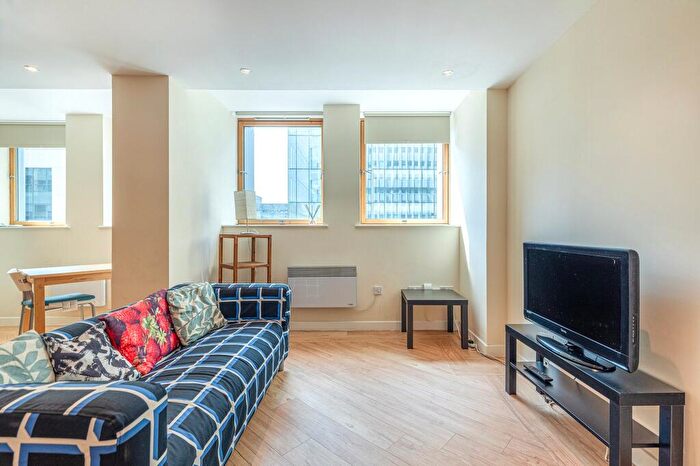 2 Bedroom Apartment To Rent In Bothwell Street, City Centre, Glasgow, G2