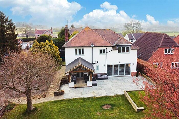 4 Bedroom Detached House For Sale In Moorgreen, Newthorpe, Eastwood, Nottingham, NG16