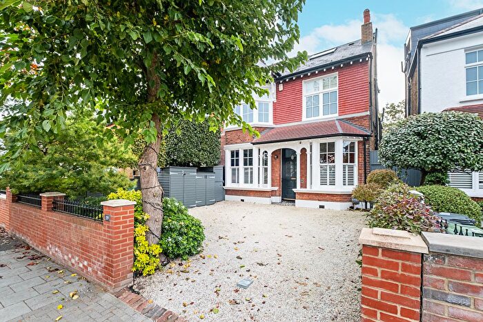 5 Bedroom Detached House For Sale In Rodenhurst Road, London, SW4
