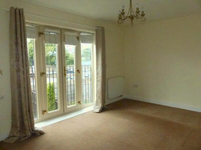 3 Bedroom Town House To Rent In Silver Cross Way, Guiseley, LS20