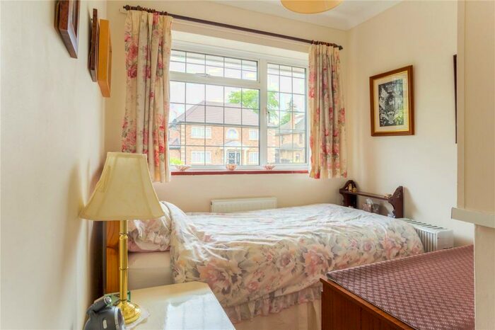 4 Bedroom Detached House For Sale In Moreland Drive, Gerrards Cross, Buckinghamshire, SL9