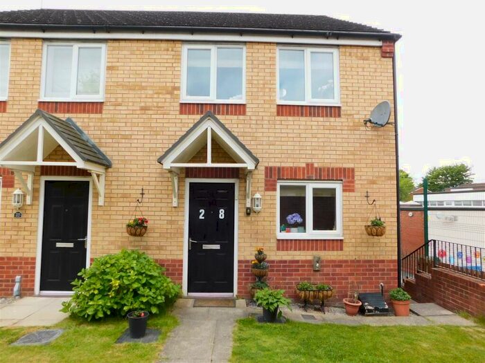3 Bedroom Semi-Detached House To Rent In Frank Birchall Close, Manchester, M40