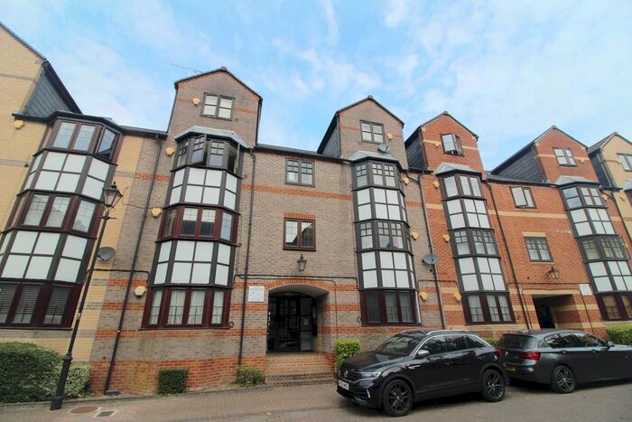 1 Bedroom Flat To Rent In Maltings Place, Reading, RG1