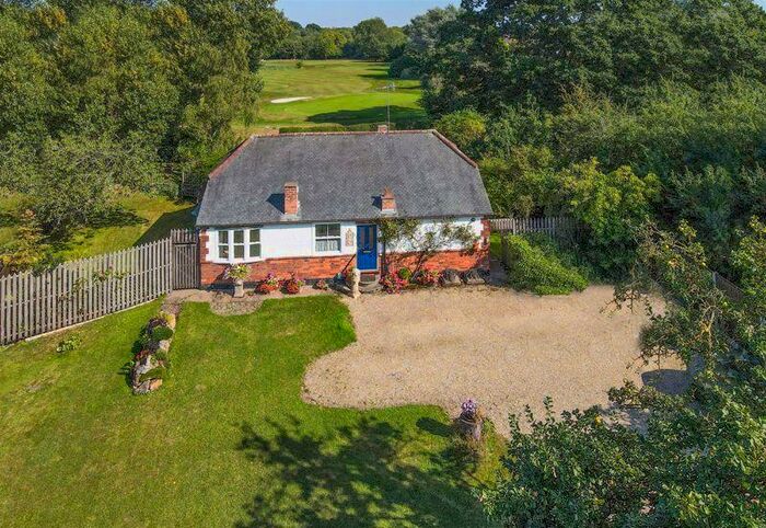 4 Bedroom Bungalow To Rent In Wilford Road, Ruddington, NG11