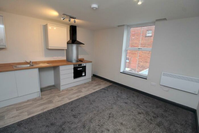 1 Bedroom Flat To Rent In Radford Road, Nottingham, NG7