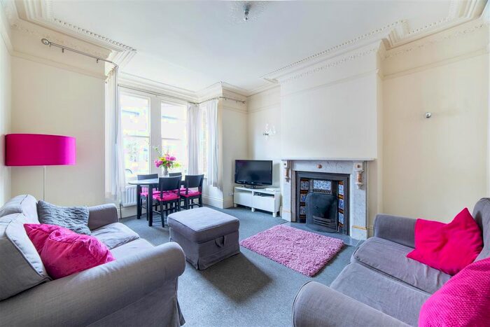 4 Bedroom Terraced House To Rent In Cardigan Terrace, Heaton, Newcastle Upon Tyne, NE6