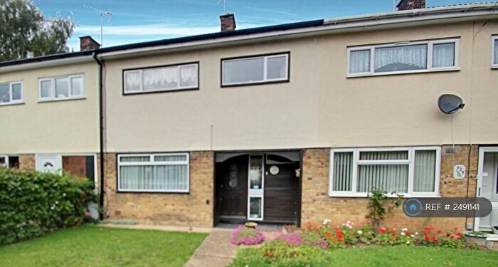 3 Bedroom Terraced House To Rent In Waterhouse Moor, Harlow, CM18