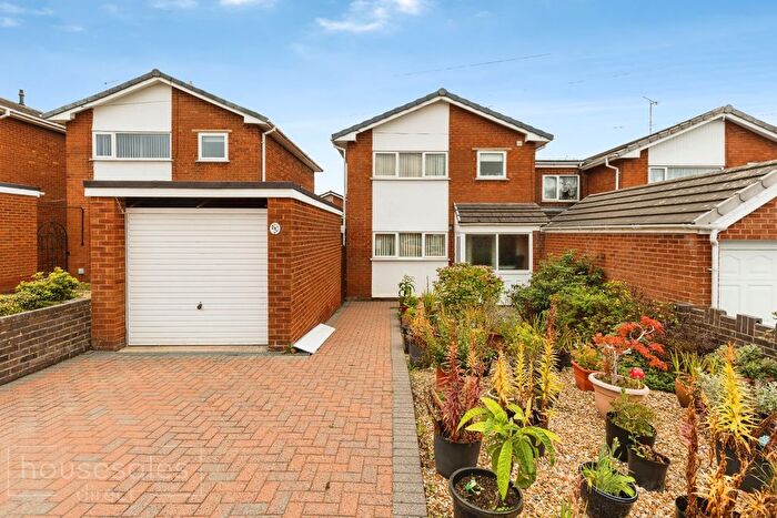 3 Bedroom Detached House For Sale In Hawthorne Avenue, Buckley, CH7