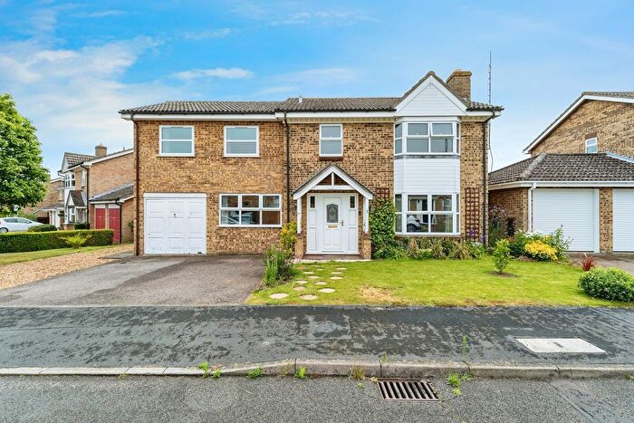 5 Bedroom Detached House For Sale In Juniper Drive, Ely, CB7