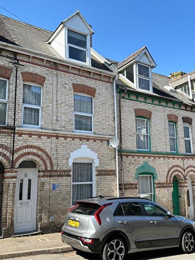 3 Bedroom Terraced House For Sale In Sunflower Road, Barnstaple, EX32