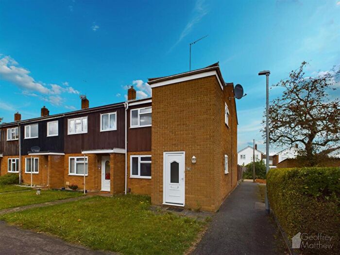 3 Bedroom Terraced House To Rent In Jerounds, Harlow, CM19