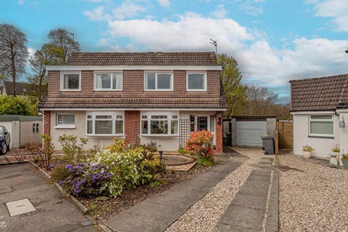 3 Bedroom Semi-Detached House For Sale In Glenluggie Road, Waterside, Kirkintilloch, G66