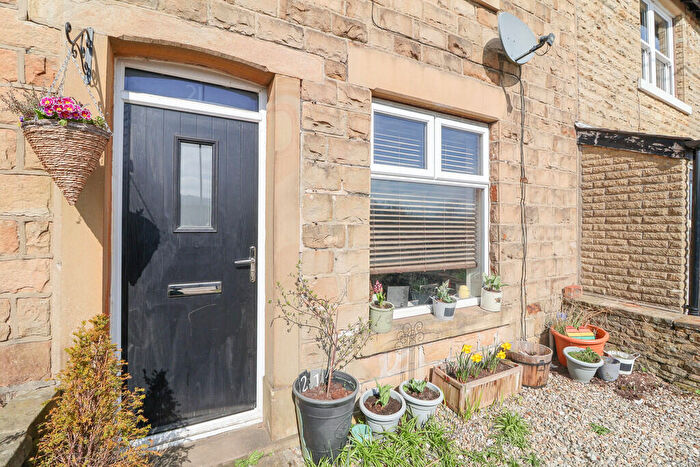 2 Bedroom Terraced House For Sale In Glossop Road, Glossop, SK13