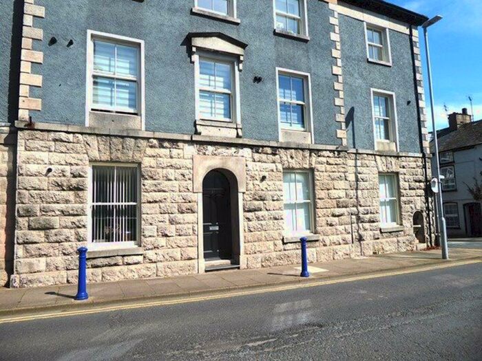 2 Bedroom Apartment To Rent In Queen Street, Ulverston, LA12