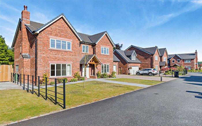 5 Bedroom Detached House For Sale In Langdon Close, Norley, Frodsham, Cheshire, WA6
