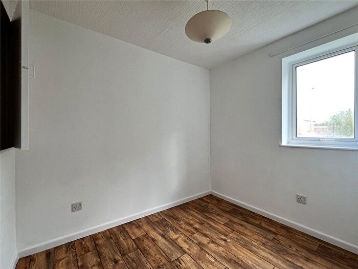 3 Bedroom Terraced House For Sale In Warrensway, Woodside, Telford, Shropshire, TF7