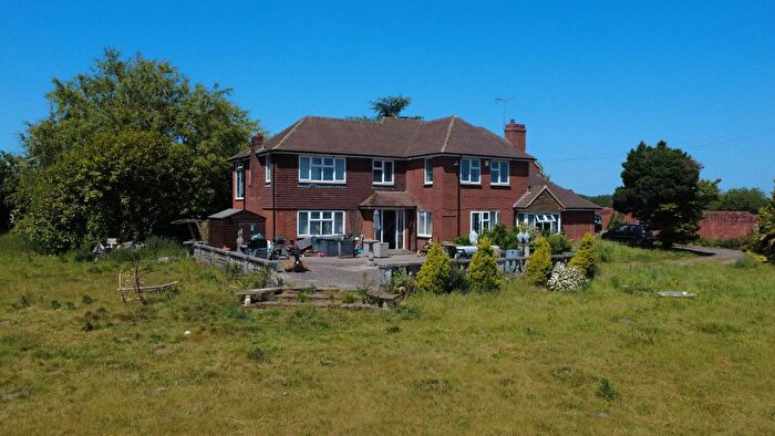 5 Bedroom Detached House For Sale In Osborne Manor, Farnham Road, Sleaford, Bordon, Hampshire, GU35