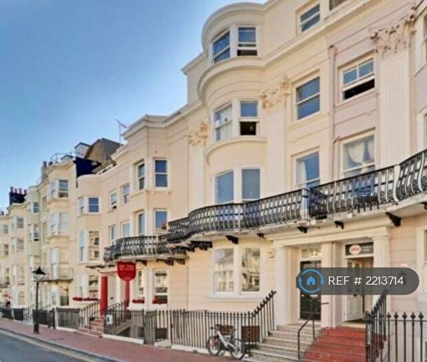 1 Bedroom Flat To Rent In New Steine, Brighton, BN2