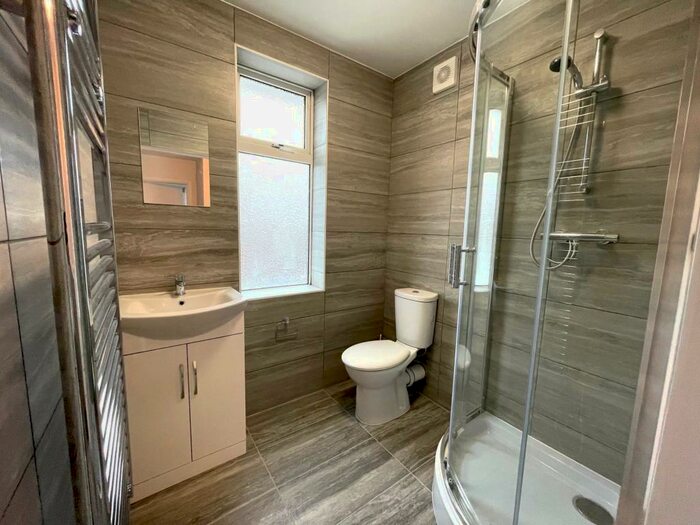 1 Bedroom Apartment To Rent In Hatfield Road, St. Albans, AL1