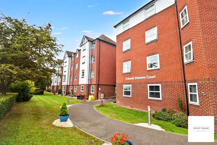 1 Bedroom Retirement Property For Sale In Granville Road, Eastbourne, BN20