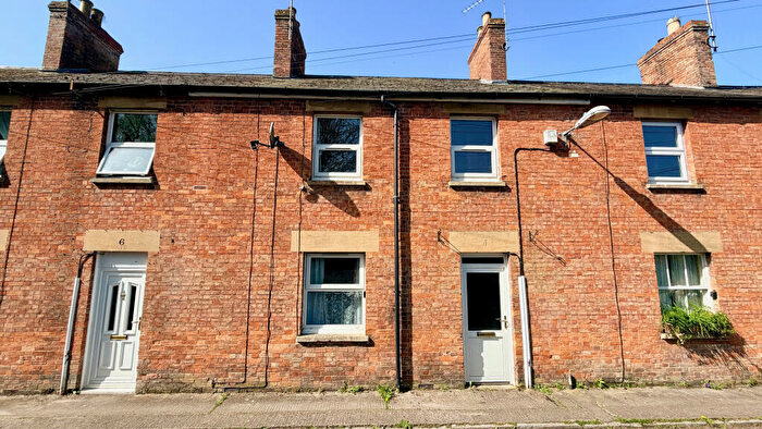 2 Bedroom Terraced House For Sale In Victoria Buildings, Glastonbury, BA6