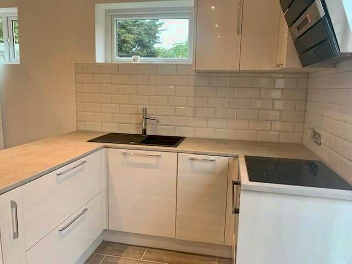 Bungalow To Rent In Amenity Way, Morden, SM4