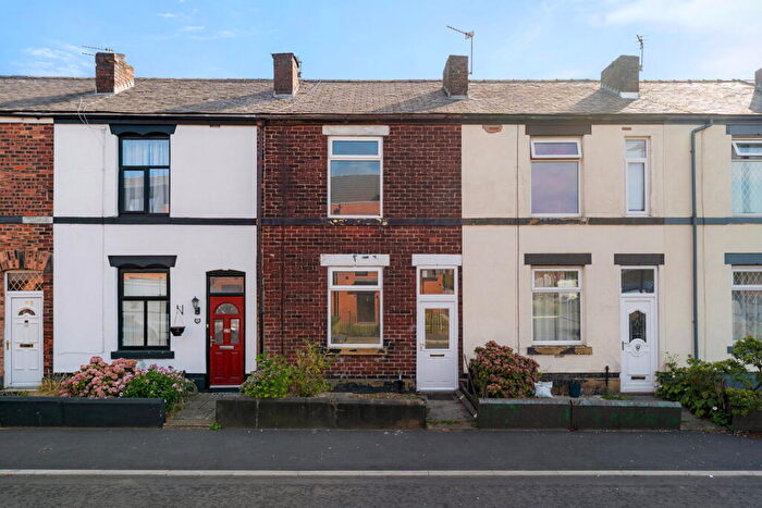 2 Bedroom Terraced House For Sale In Baybutt Street, Radcliffe, Manchester, M26