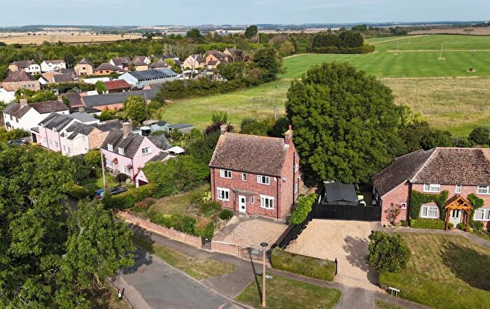 3 Bedroom Detached House For Sale In The Green, Woodwalton, Huntingdon, PE28