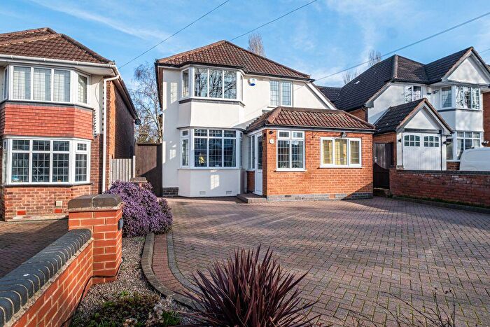 3 Bedroom Detached House For Sale In Westwood Road, Sutton Coldfield, B73