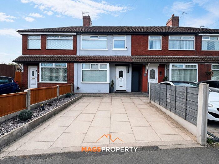 2 Bedroom Terraced House To Rent In Ashbourne Avenue, Middleton, M24