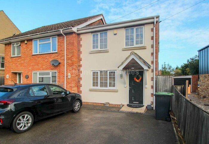 3 Bedroom Semi-Detached House To Rent In The Brook, Sutton, CB6