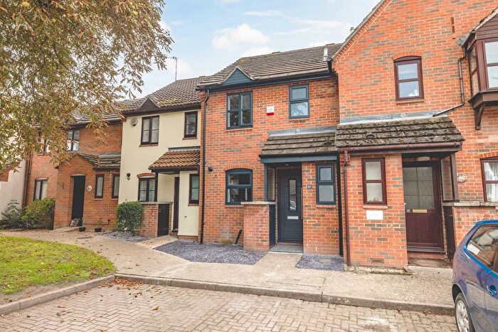 2 Bedroom Terraced House To Rent In Pages Lane, Uxbridge, UB8