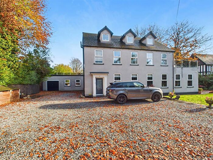 5 Bedroom Detached House For Sale In Woodfield Lane, Hessle, HU13