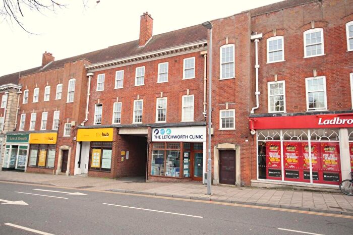 1 Bedroom Flat To Rent In Station Road, Letchworth Garden City, SG6