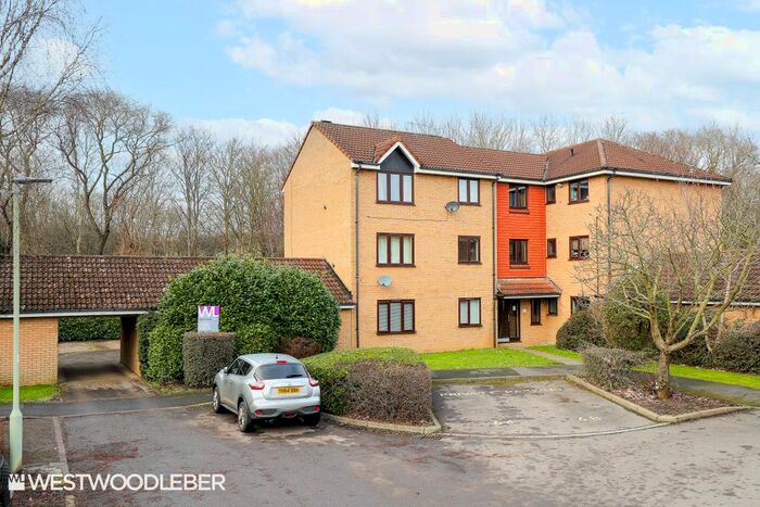 1 Bedroom Flat To Rent In The Hyde, Ware, SG12