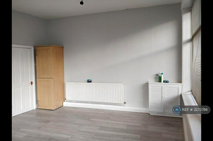 1 Bedroom Flat To Rent In Walthamstow, London, E17