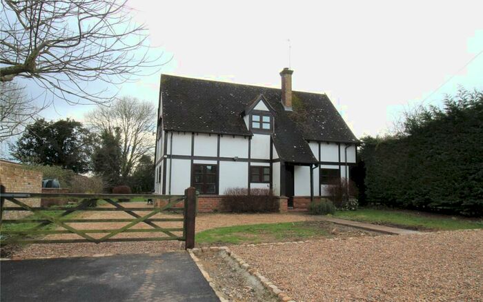 4 Bedroom Detached House To Rent In Station Road, Aldbury, Tring, Hertfordshire, HP23