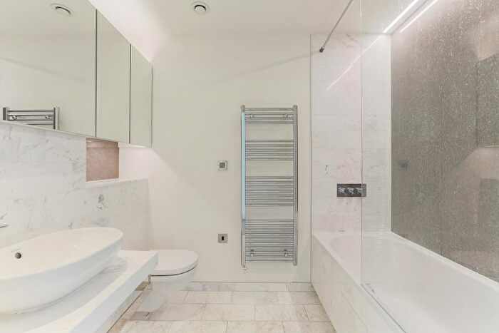1 Bedroom Flat To Rent In Charrington Tower, New Providence Wharf, London, E14