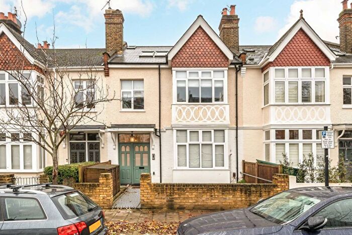 5 Bedroom Flat To Rent In Stile Hall Gardens, London, W4