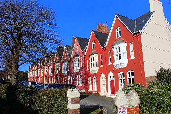 2 Bedroom Flat To Rent In Molesworth Road, Stoke, PL1