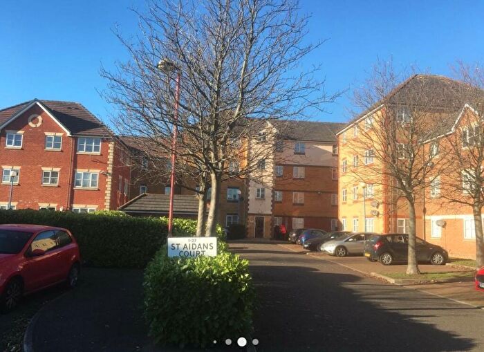2 Bedroom Flat To Rent In Blessing Way, Barking, IG11