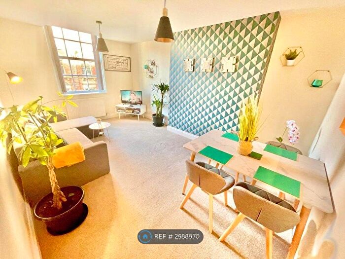 1 Bedroom Flat To Rent In Wessex House, Bournemouth, BH1