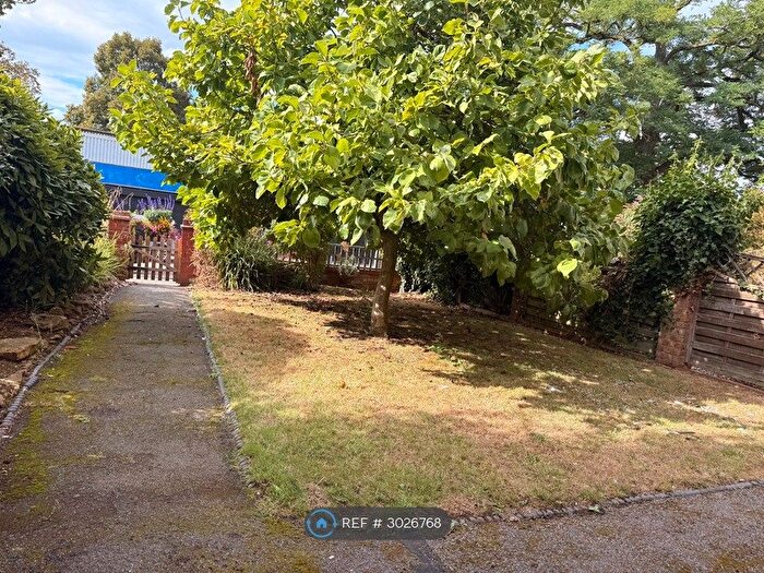 3 Bedroom Flat To Rent In St Matthews Parade, Northampton, NN2