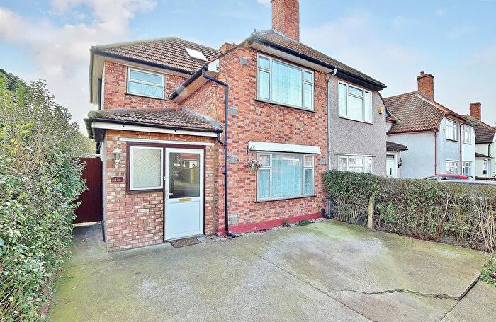 3 Bedroom Semi-Detached House To Rent In Wellington Avenue, Hounslow, TW3
