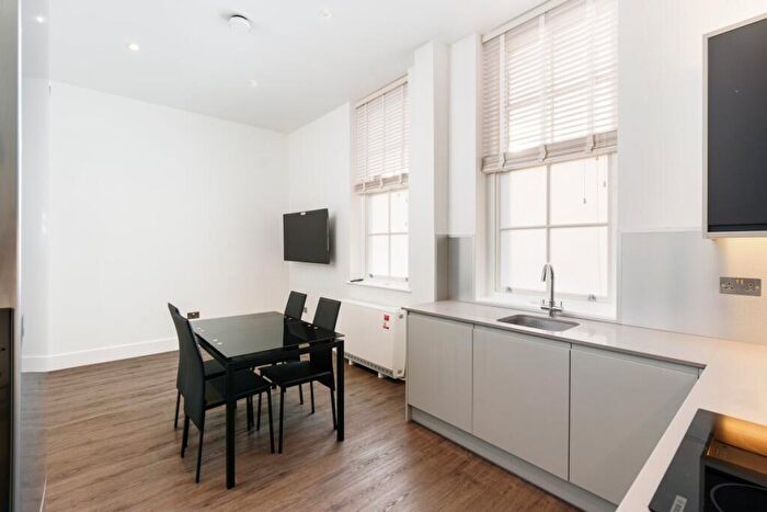 2 Bedroom Flat To Rent In Ditchling Road, Brighton, BN1