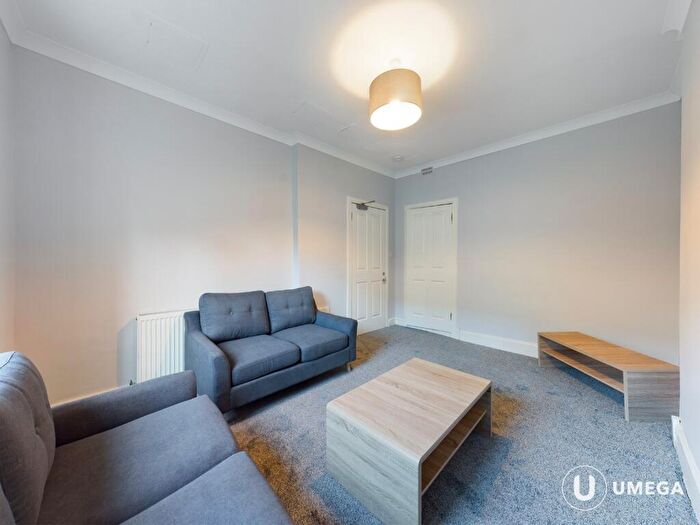 3 Bedroom Apartment To Rent In Murieston Terrace, Dalry, Edinburgh, EH11
