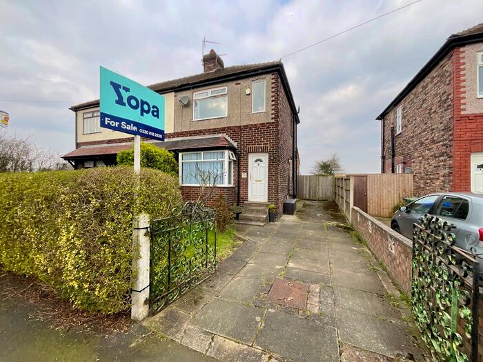 2 Bedroom Semi-Detached House For Sale In Halegate Road, Widnes, WA8